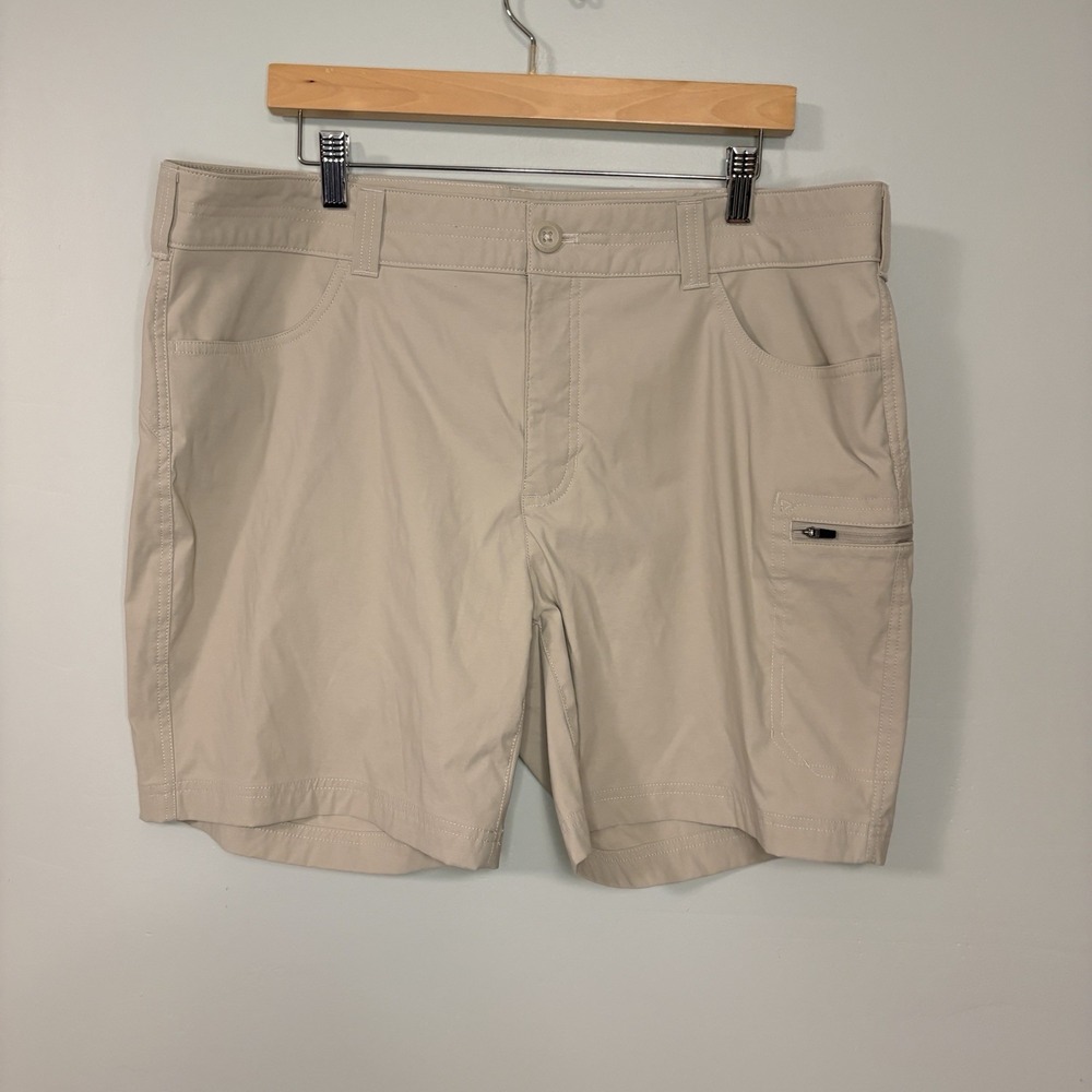 Eddie Bauer Cargo Shorts Women Size 18w Beige Camping Hiking Utility